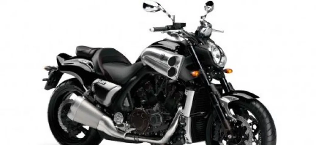 Yamaha VMAX my 2010 prenotabile online