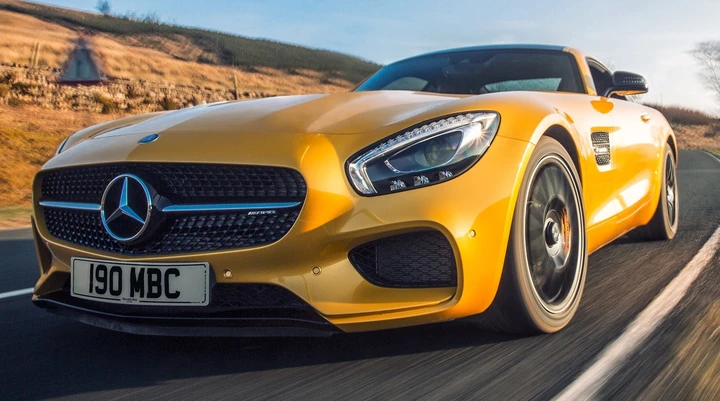 La Mercedes-AMG GT sullo Stelvio [Video]