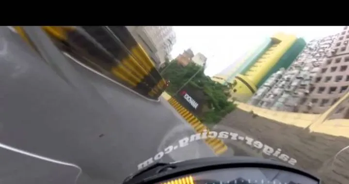 Macau GP a bordo della Kawasaki ZX-10R di Horst Saiger /video