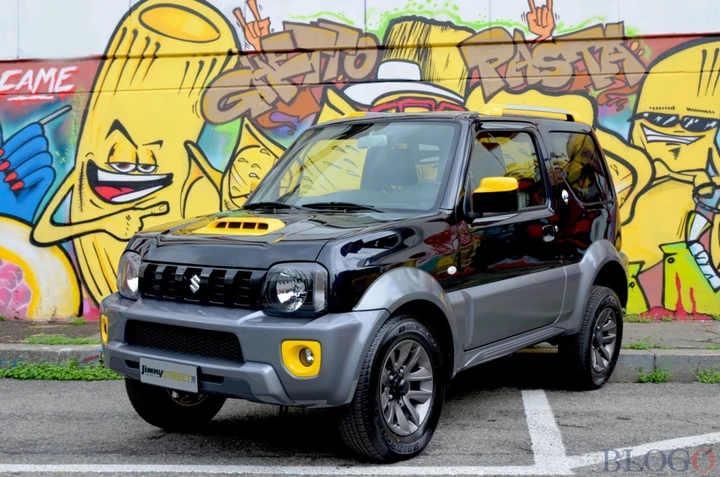 Suzuki Jimny Street