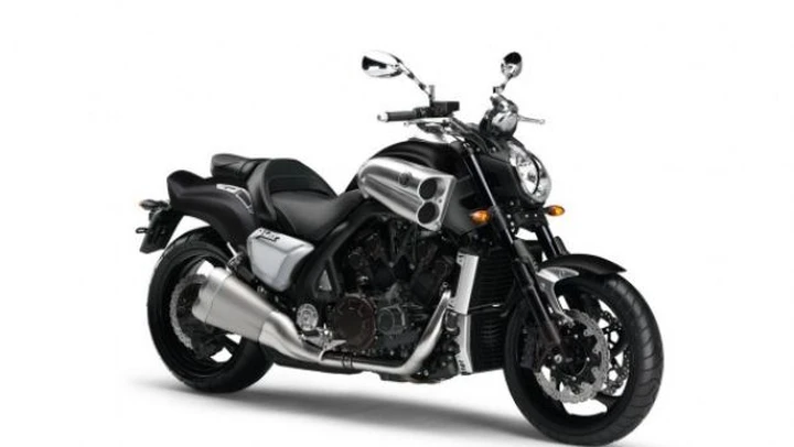 Yamaha VMAX my 2012 disponibile in Matt Black
