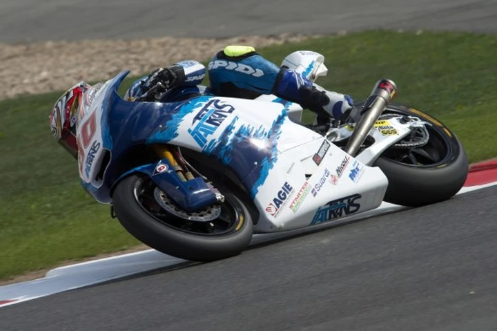 Moto2, Silverstone: Nakagami in pole davanti a Redding, 6° Espargaro