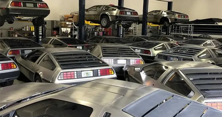 Il mistero delle DeLorean ammassate in un garage