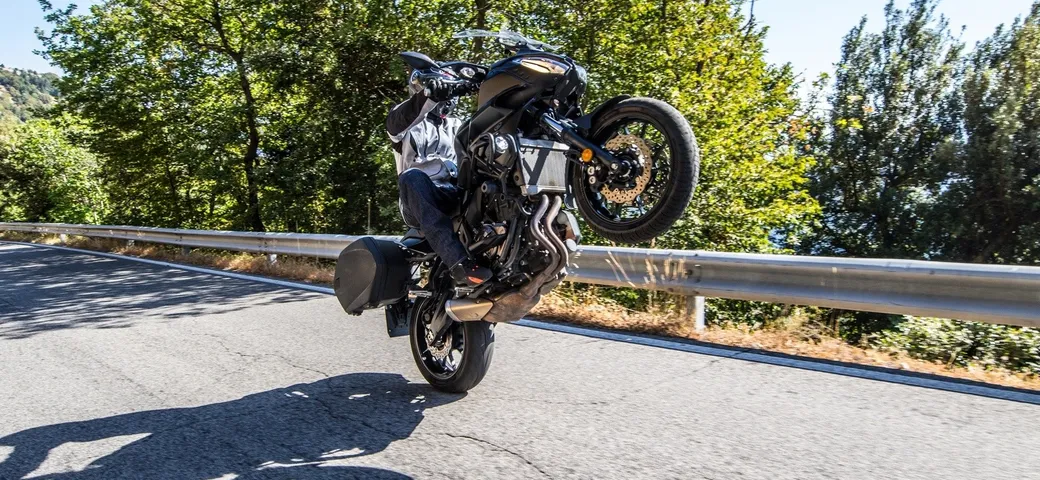 Yamaha Tracer 700 ABS, la nostra prova su strada