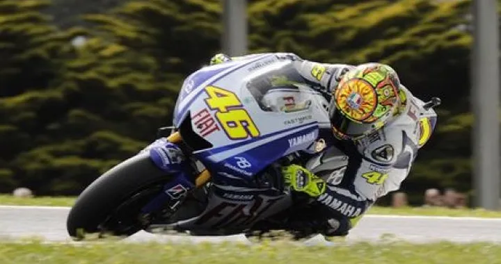 Rossi: "Risultato importantissimo". Lorenzo, "Titolo andato, pensiamo alle prossime 2 gare"
