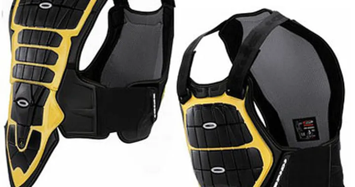 Defender Back & Chest by Spidi