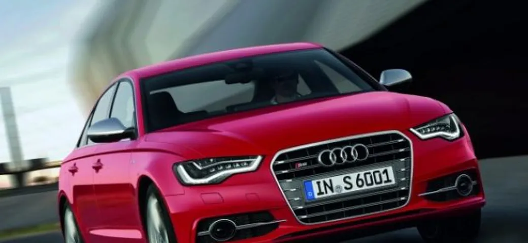 Audi S6: lo 0-96 km/h viene portato a termine in 3.7 secondi!
