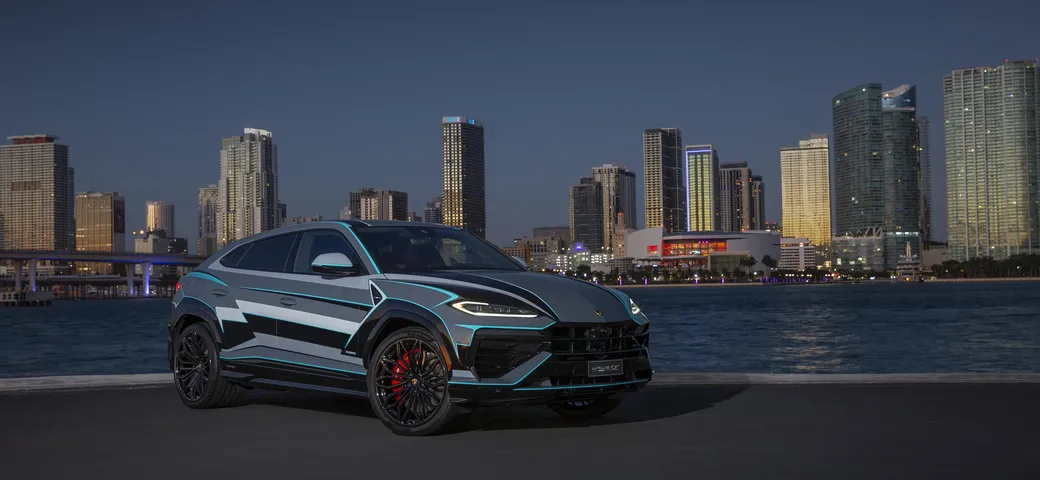 Una Lamborghini Urus SE speciale in occasione di Art Basel Miami Beach 2024