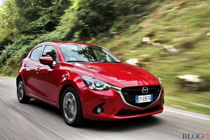 Nuova Mazda2: prova in strada