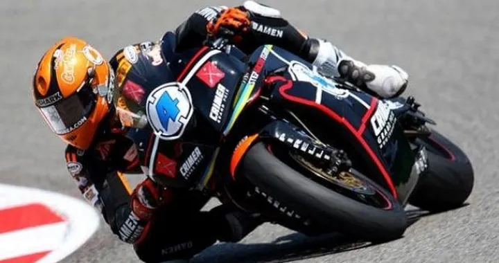 WSS: vince Gino Rea con due giri d'anticipo per bandiera rossa. Foret e Davies sul podio. Scassa settimo e Roccoli out