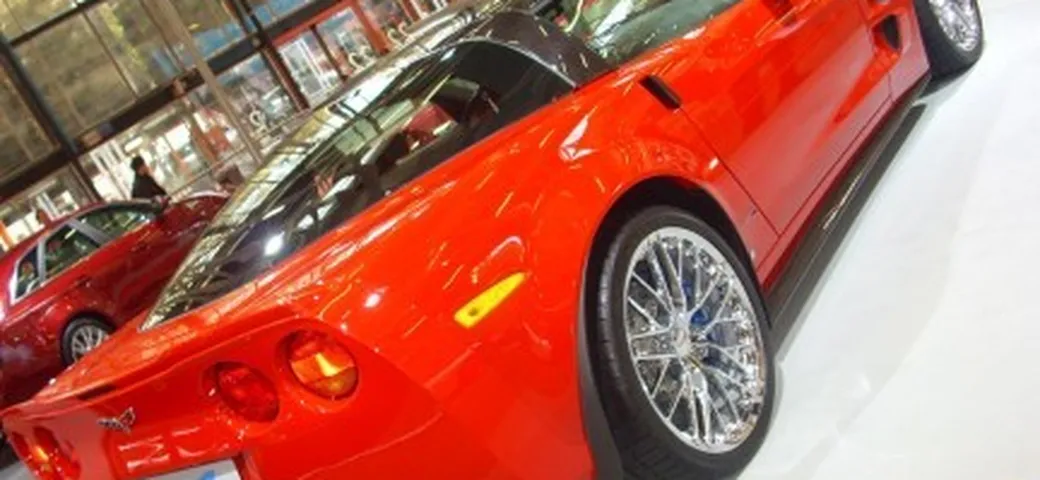 Kroymans fermerà l'importazione di Cadillac, Corvette e Hummer in Europa a partire dal 2009