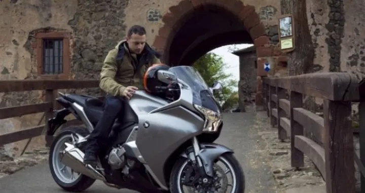 Test anteprima Honda VFR1200F Dual Clutch Transmission