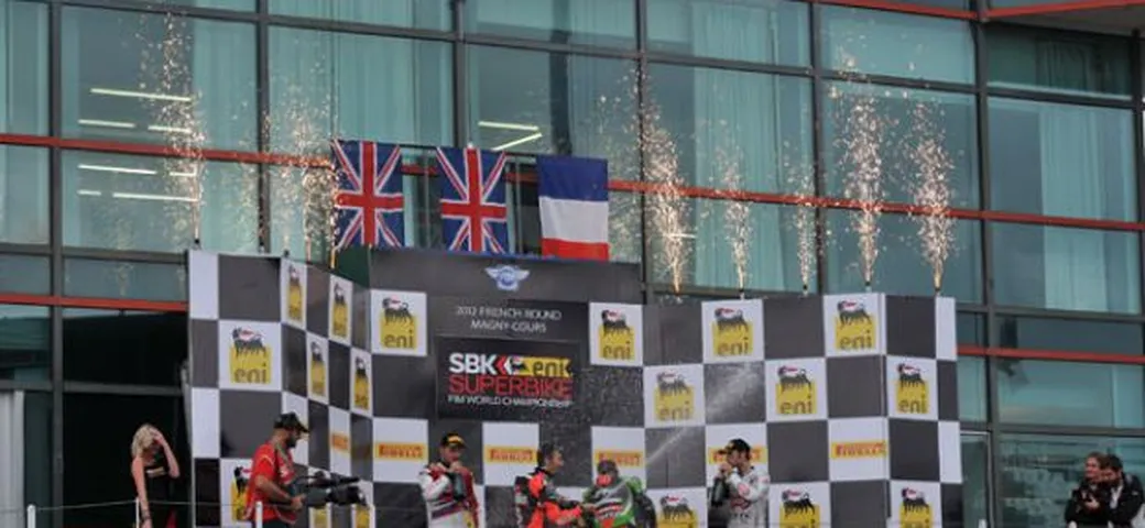 SBK Magny-Cours: Max Biaggi iridato, 