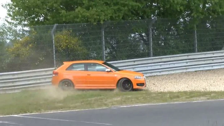 Audi S3 al Nurburgring: epic win del conducente o è solo fortuna?