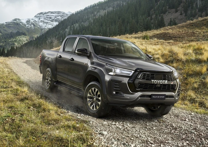 Toyota Hilux GR Sport: pronta al debutto in Europa