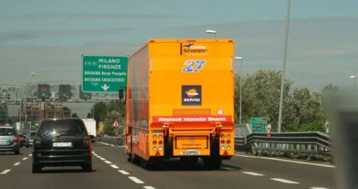 Il Camion Honda HRC di Casey Stoner a Borgo Panigale