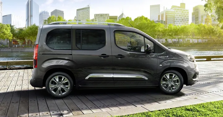 Toyota Proace Electric: prezzi da 34.450 euro