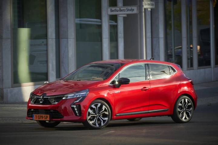 Mitsubishi affianca gli incentivi di stato con le sue formule