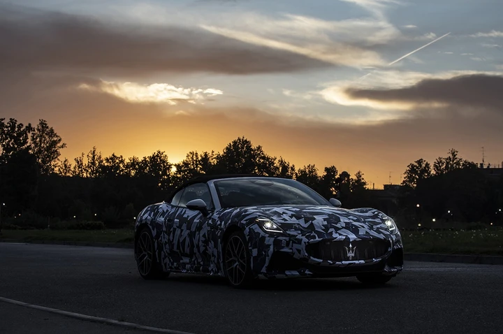 Maserati GranCabrio 2024: tutte le indiscrezioni