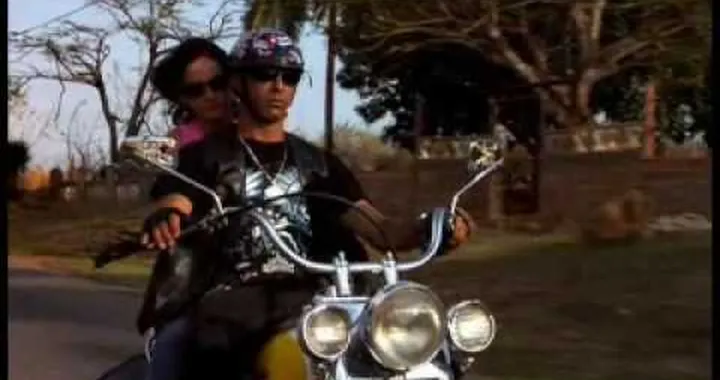 Metzeler for MOCLA "Cuban Harlistas"