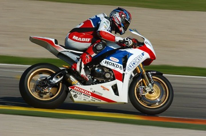 SBK: grande risultato a Valencia per il team DFX