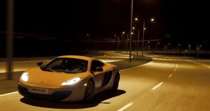 McLaren: incidente al 'Ring per una MP4-12C. Record sul giro in vista?