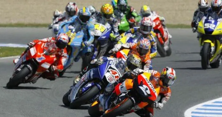 MotoGP Estoril: Stoner-Rossi-Pedrosa, chi vince?