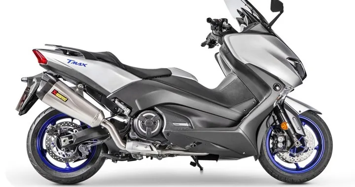 Scarico Akrapovič per Yamaha TMAX