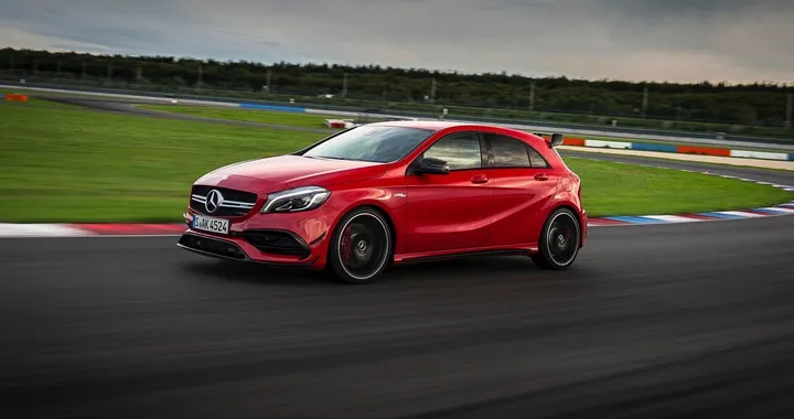 Nuova Mercedes Classe A: primo contatto