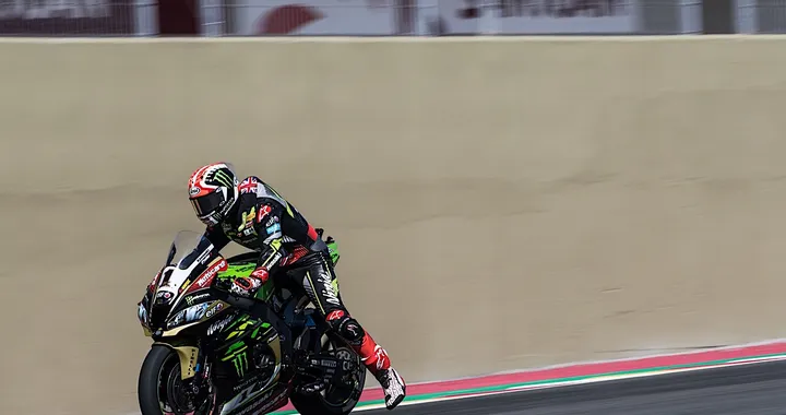 SBK: Rea, trionfo in solitaria. Melandri secondo. Davies ko