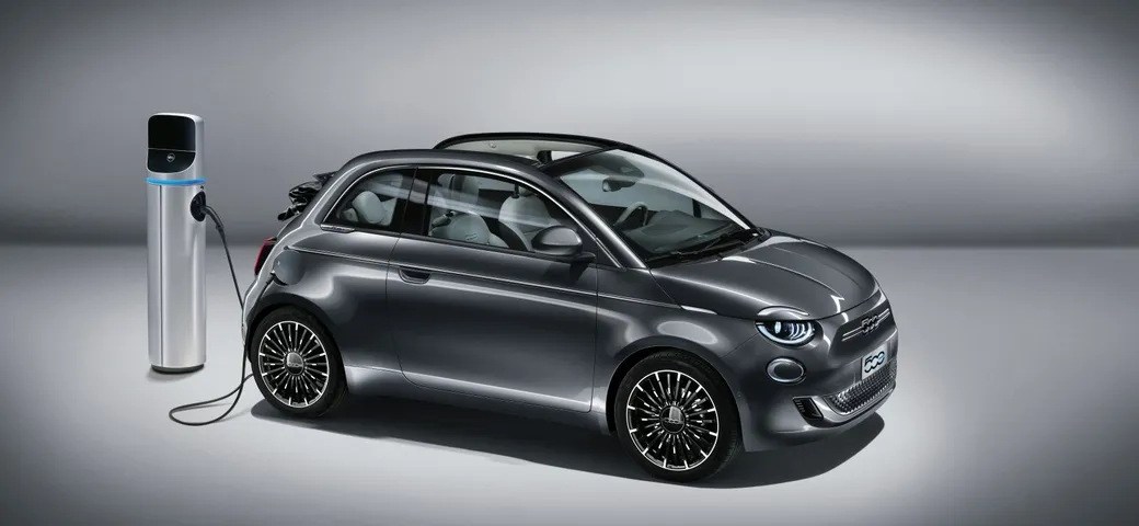 Nuova Fiat 500e: allo studio anche le gemelle di Opel e DS?