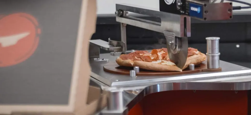 Auto a idrogeno: la Toyota Tundra che fa la pizza