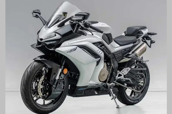 CFMoto 500SR Voom: la nuova sportiva da mezzo litro pronta a stupire