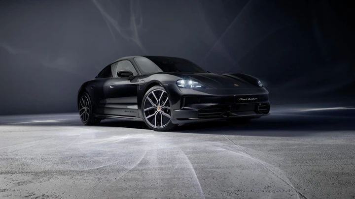 Porsche Taycan Black Edition, edizione limitata molto cattiva