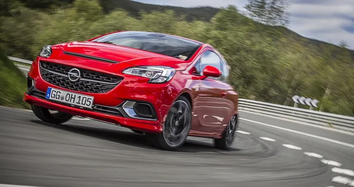 Opel Corsa OPC 207 cv: primo contatto