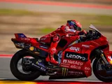 Marc Marquez domina il warm-up di Aragon: sfida serrata con Alex e Acosta