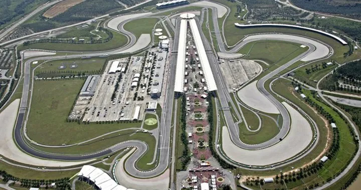 MotoGP Sepang: nube tossica sulla Malesia. Gara non a rischio