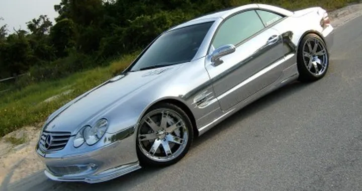 RENNtech propone la Mercedes SL 600 cromata