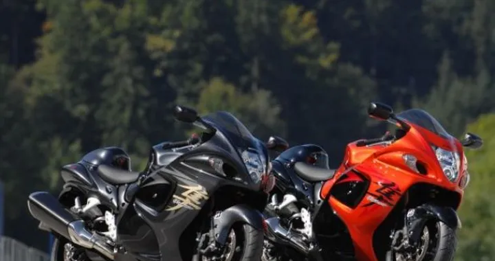 Suzuki sbarca in Cina con le Hayabusa GSX1300R e Boulevard M109R