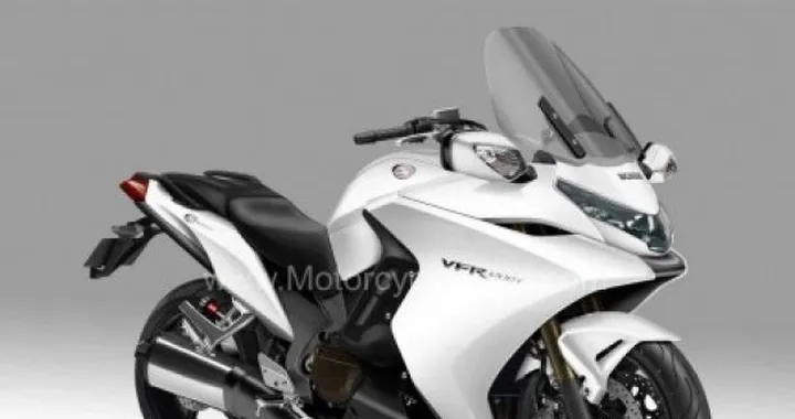 La nuova Honda VFR1200T (Pan European?) sarà la moto più tecnologica del mercato?