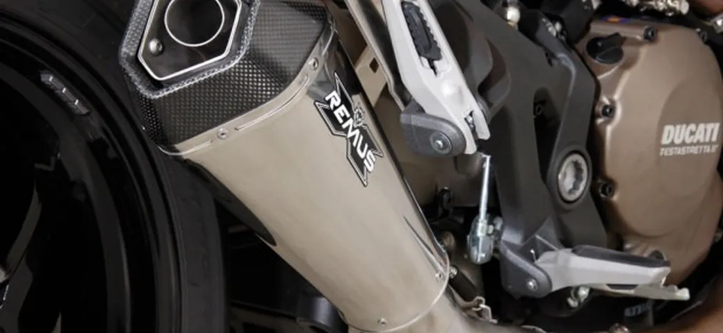Remus: silenziatore Hypercone per Ducati Monster 1200S 2014