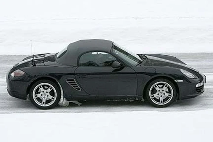 Porsche Boxster: altre foto spia