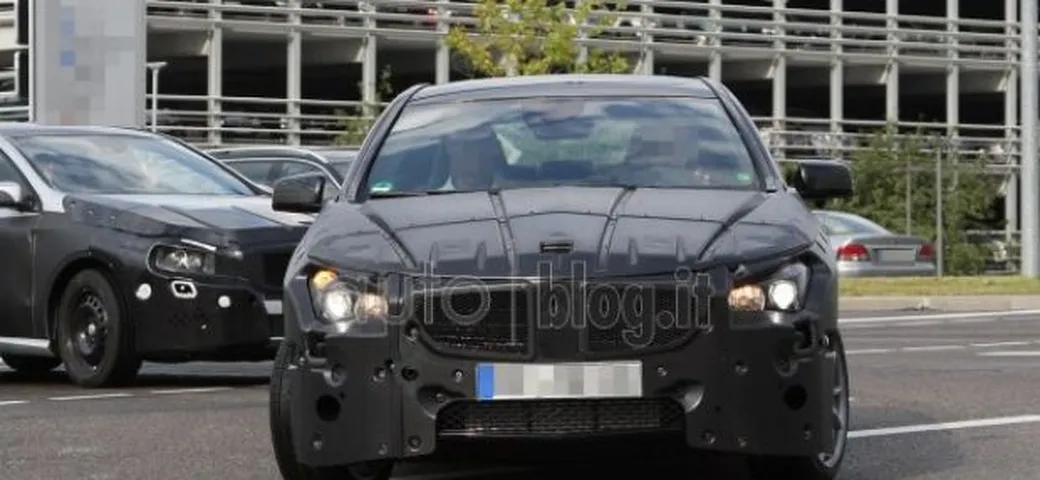 Foto spia Mercedes CLC