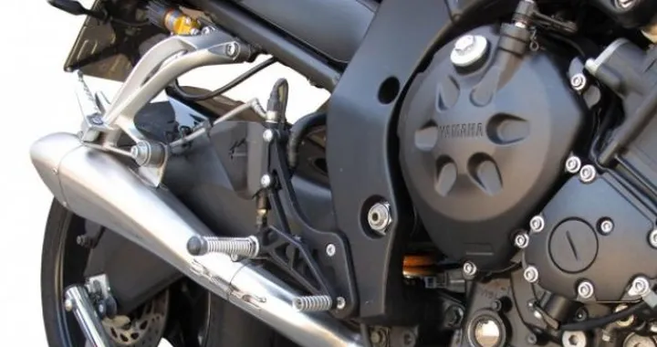 Scarico HP Corse Hydroform per Yamaha FZ1