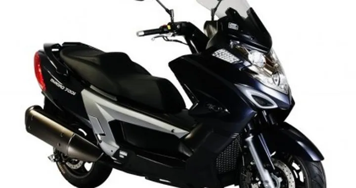 Anteprima: Kymco MyRoad 700