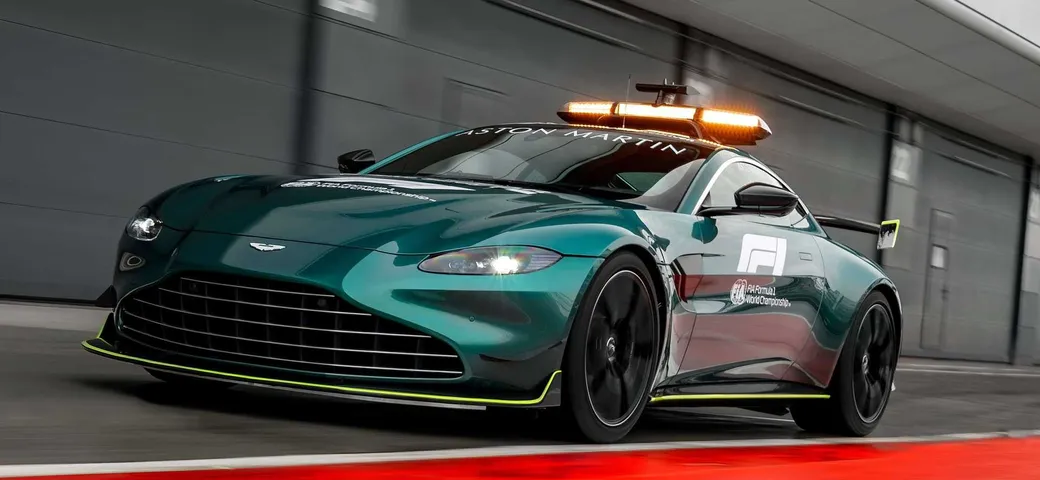 F1, la Safety Car è troppo lenta: l’accusa dei piloti e la difesa della FIA
