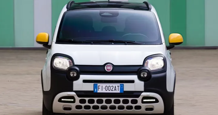 Fiat Panda, la regina delle vendite è in offerta ad agosto: il prezzo