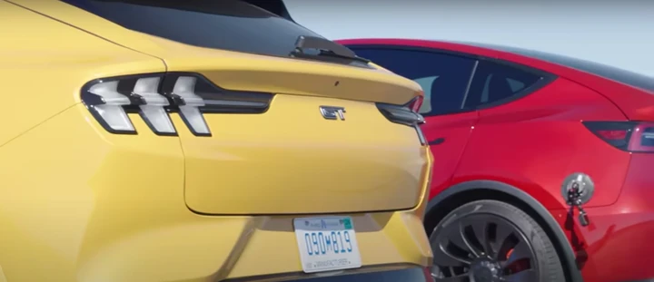 Tesla vs Mustang