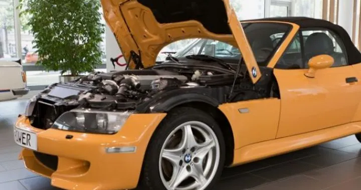 BMW: la Z3 M venne realizzata anche con motore V12