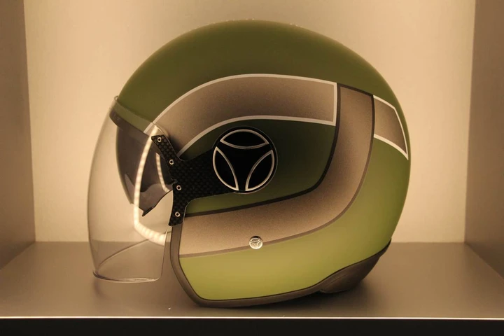 Raptor e Arrow i nuovi caschi Momodesign